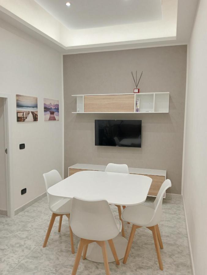 Fra Sole E Stelle Apartment Бари Екстериор снимка