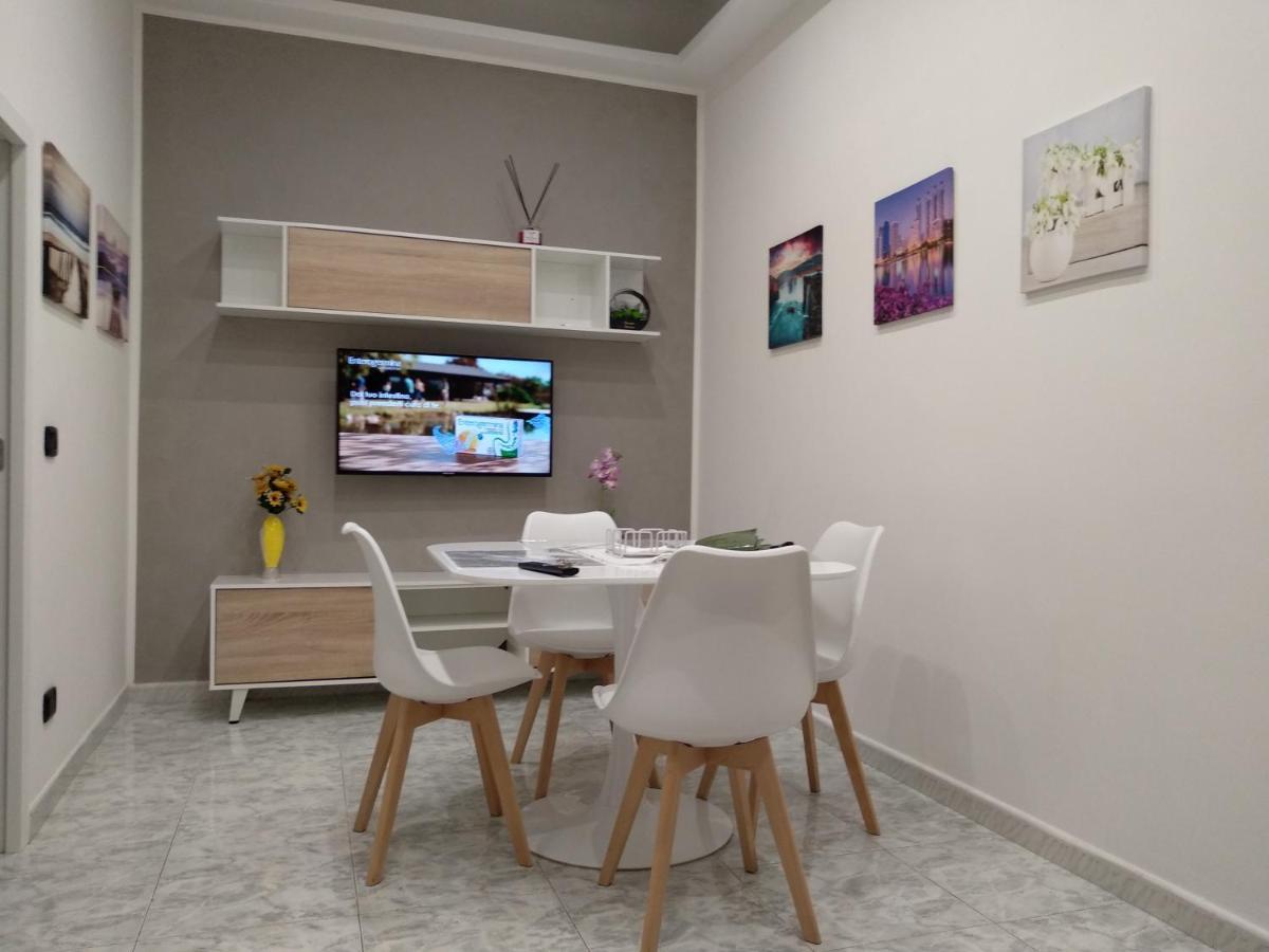 Fra Sole E Stelle Apartment Бари Екстериор снимка